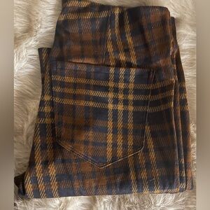 ⭐️NWOT⭐️ American Eagle Outfitters Flare Pull-On Plaid Pants ~ Size Small